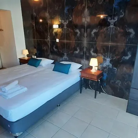 Apartment Ilioni