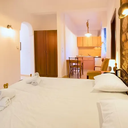 Ilioni Apartment *